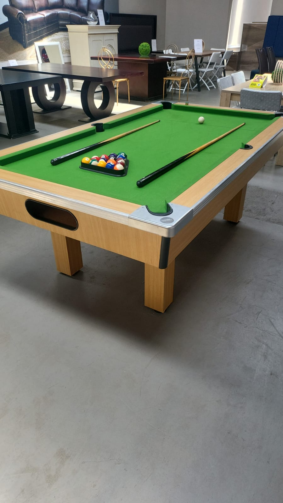 Shoot Strandard pool table - Image 2