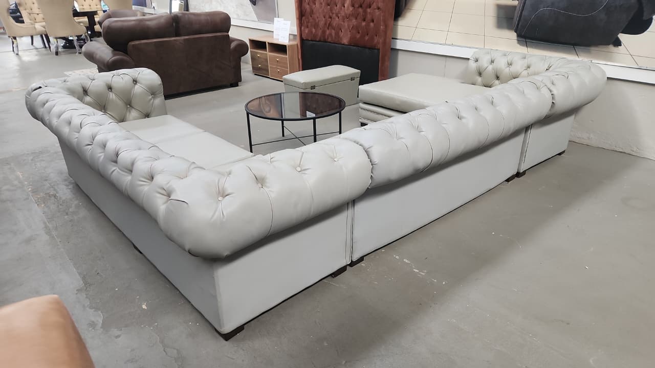Large Grey Leather Chesterfield Corner Daybed - Image 3