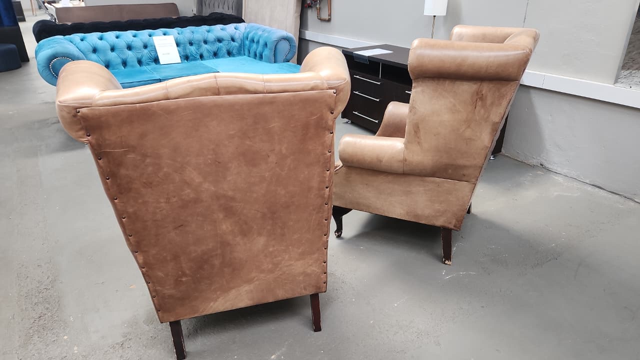 Whetherlys full genuine leather wingbacks - Image 4