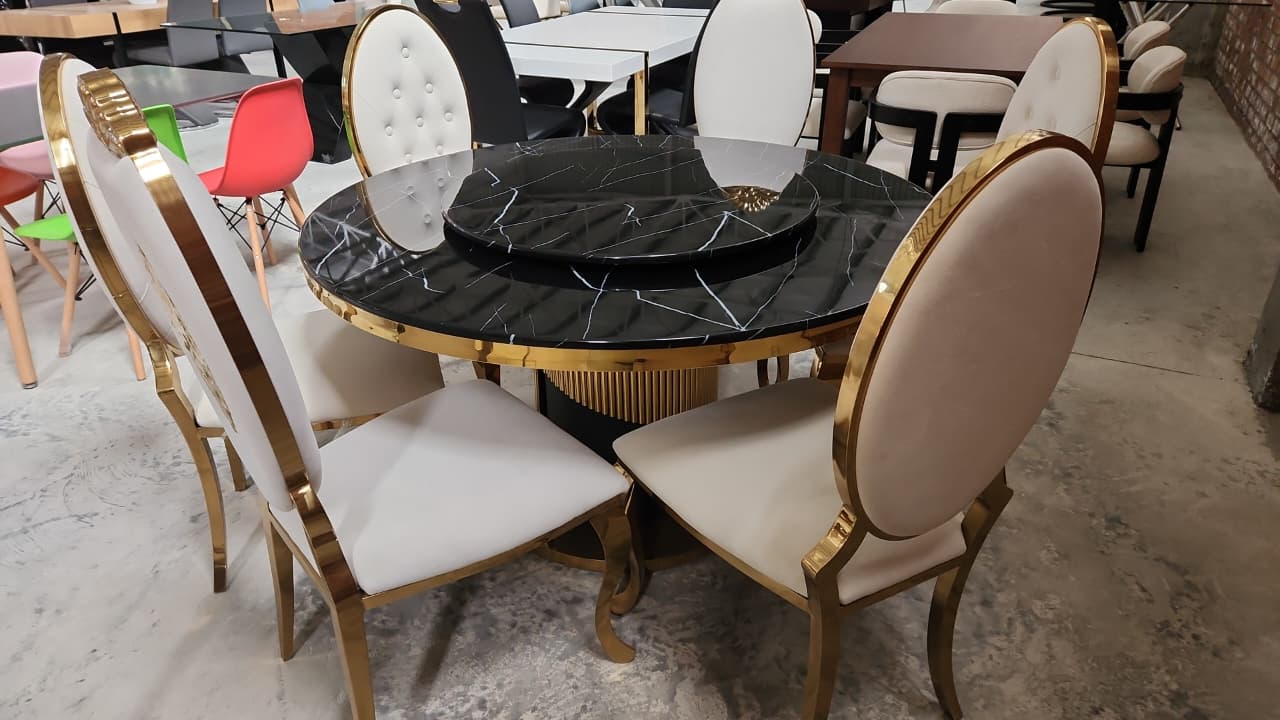 Maldova gold round 6 seater dining room suite - Image 2