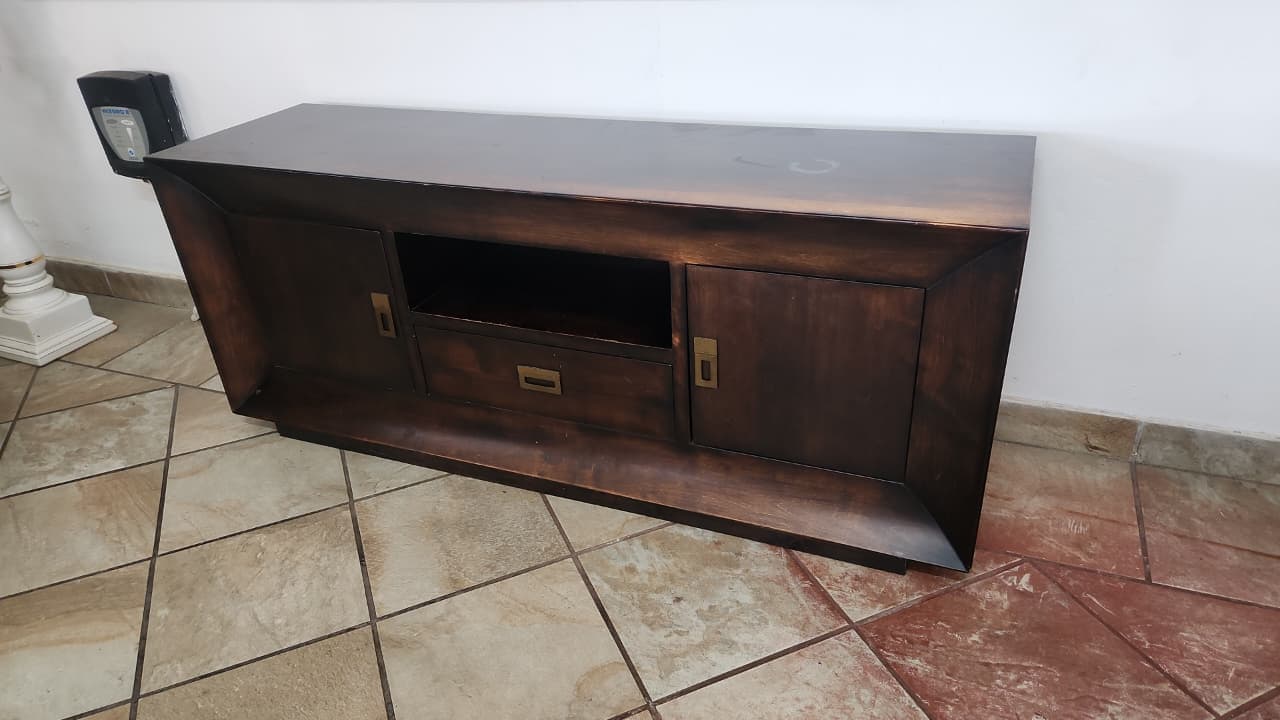 Coricraft Dark Brown Plasma Stand