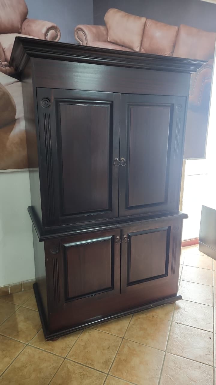Large Wetherlys dark brown cabinet - Image 2